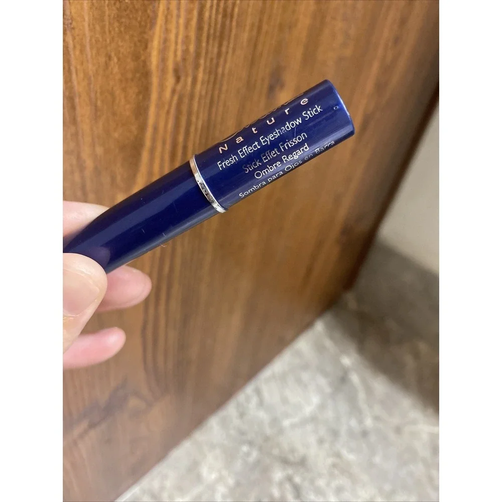 YVES ROCHER COULEURS NATURE Fresh Effect‎ Eyeshadow Stick Eternal Snow Rare